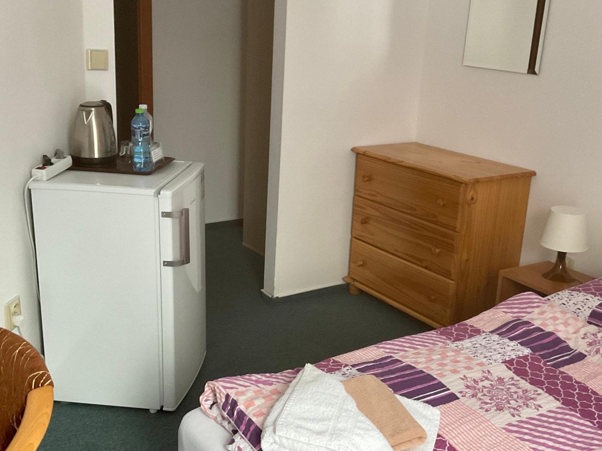 Pension Holiday Vrchlabí Buitenkant foto